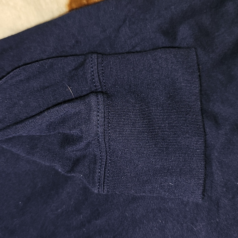 Victoria's Secret Deep Blue Long Sleeve Tee Size M - Picture 4 of 4